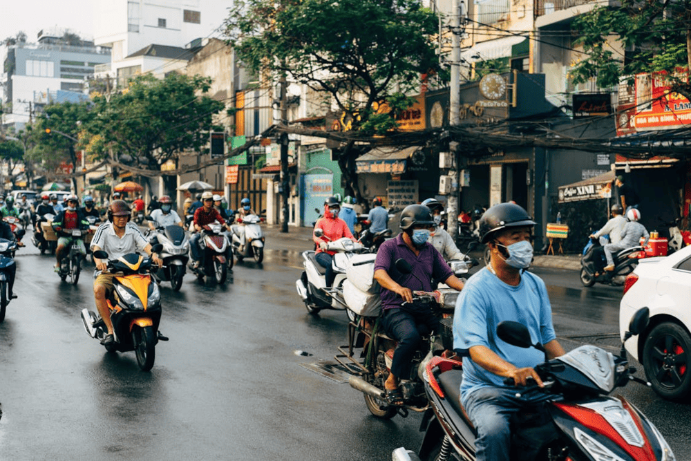 Helmets, slow speeds, and good awareness can prevent most common motorbike accidents (Source: Pexels)